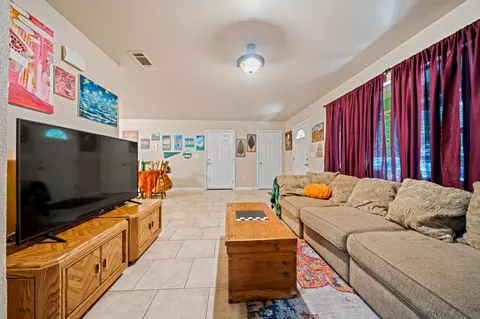 Living - 2640 Sharon Ave, Redding, CA 96001 photo 2 of 3
