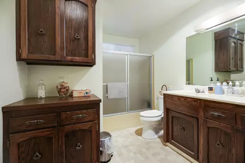 Bath - 6825 Riata Dr, Redding, CA 96002 photo 2 of 2