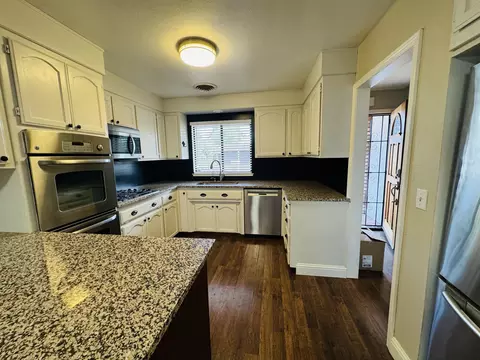 Kitchen - 4262 Diane St, Redding, CA 96002 photo 2 of 3
