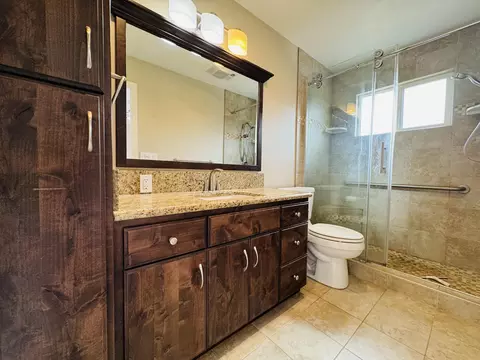 Bath - 4262 Diane St, Redding, CA 96002 photo 1 of 1