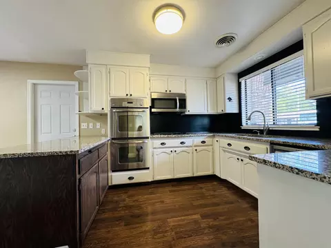 Kitchen - 4262 Diane St, Redding, CA 96002 photo 1 of 3