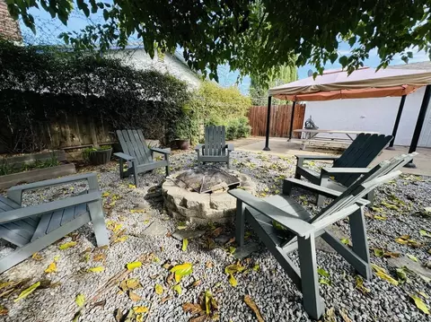 Exterior - 4262 Diane St, Redding, CA 96002 photo 10 of 12