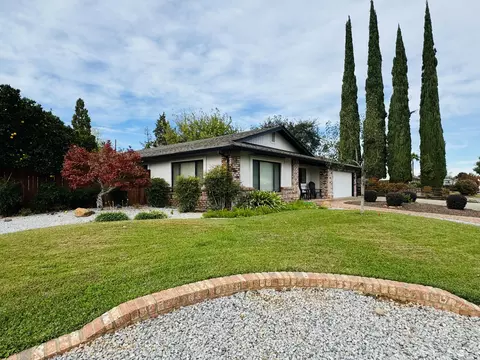 Exterior - 4262 Diane St, Redding, CA 96002 photo 2 of 12