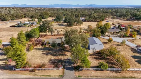 2502 Majestic Oak Cir, Cottonwood, CA 96022