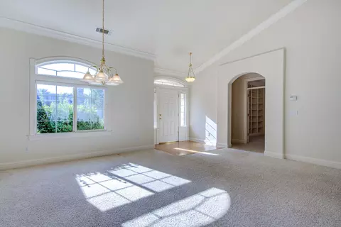 2948 Blue Horizon Dr, Redding, CA 96002 photo 7