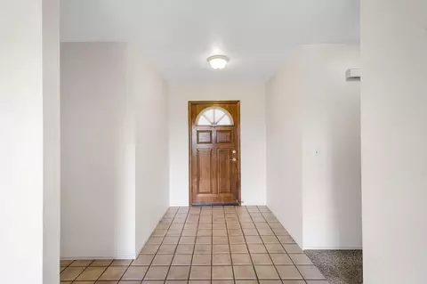 452 Woodhill Dr, Redding, CA 96003 photo 6