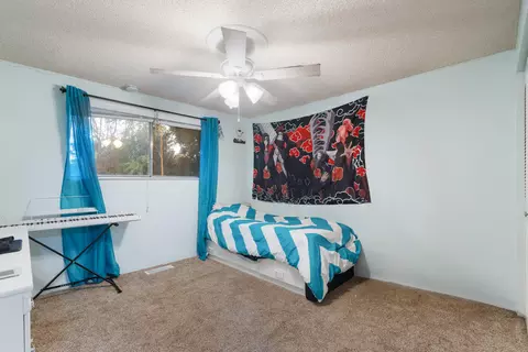 Bedroom - 1261 Denton Way, Redding, CA 96002 photo 2 of 3