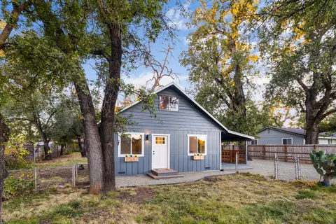 21051 Fourth St, Cottonwood, CA 96022