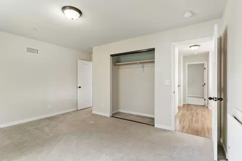 Bedroom - 3200 Bridgewater Ct, Redding, CA 96003 photo 5 of 5