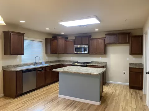 Kitchen - 3200 Bridgewater Ct, Redding, CA 96003 photo 1 of 3