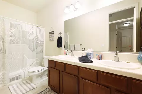 Bath - 1058 Montclair Dr, Redding, CA 96003 photo 3 of 3