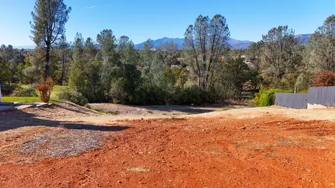 1584 St Andrews Dr, Redding, CA 96003 photo 6