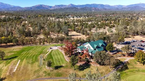 1584 St Andrews Dr, Redding, CA 96003 photo 12