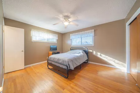 Bedroom - 2840 Placer St, Redding, CA 96001 photo 5 of 6