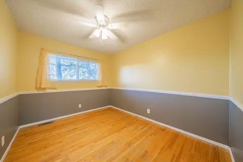 Bedroom - 2840 Placer St, Redding, CA 96001 photo 2 of 6