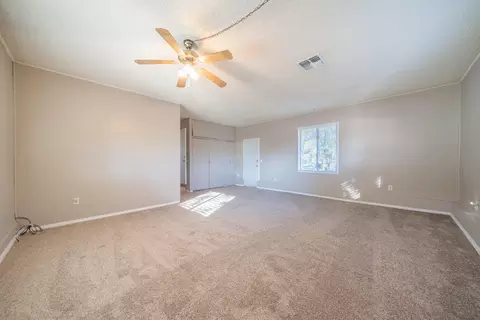 Living - 2840 Placer St, Redding, CA 96001 photo 2 of 6
