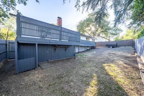 Exterior - 2840 Placer St, Redding, CA 96001 photo 10 of 10