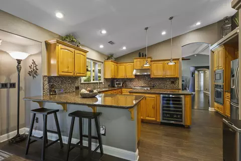 19279 Lexington Ln, Redding, CA 96003 photo 8