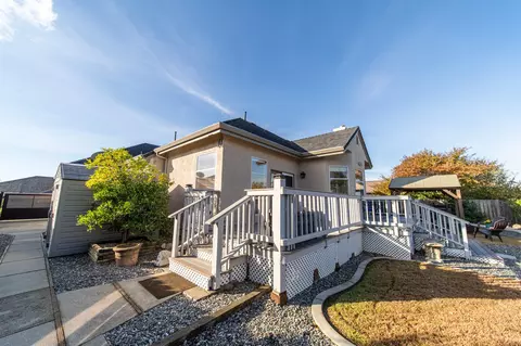 353 River Park Dr, Redding, CA 96003 photo 25