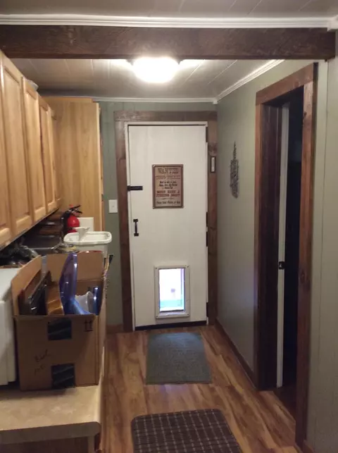 Entry Way - 36320 State Highway 44, Shingletown, CA 96088 photo 2 of 2