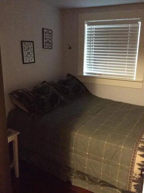 Bedroom - 36320 State Highway 44, Shingletown, CA 96088 photo 4 of 5