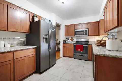 Kitchen - 1733 Regent Ave, Redding, CA 96001 photo 1 of 2