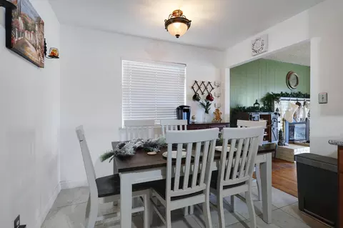 Dining - 1733 Regent Ave, Redding, CA 96001 photo 1 of 1