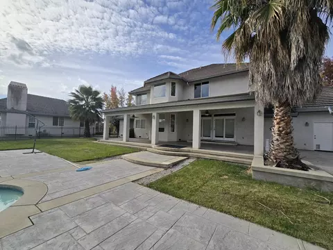 Exterior - 13365 Tierra Oaks Dr, Redding, CA 96003 photo 12 of 23