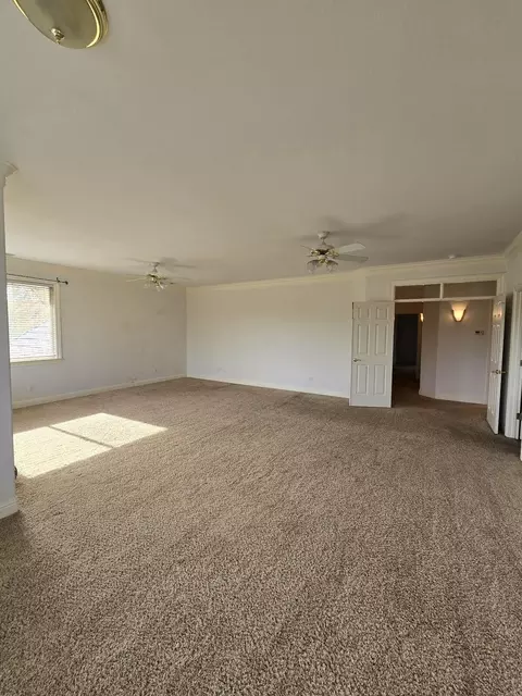 Living - 13365 Tierra Oaks Dr, Redding, CA 96003 photo 10 of 13
