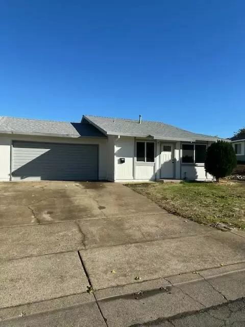 1968 Spruce Cir, Anderson, CA 96007