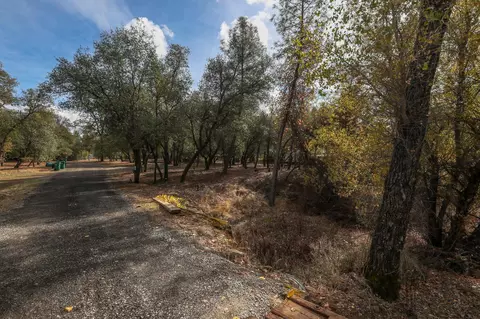 20953 Windsong Ln, Redding, CA 96003 photo 23