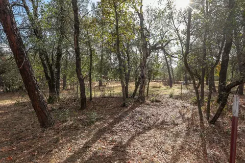 20953 Windsong Ln, Redding, CA 96003 photo 19