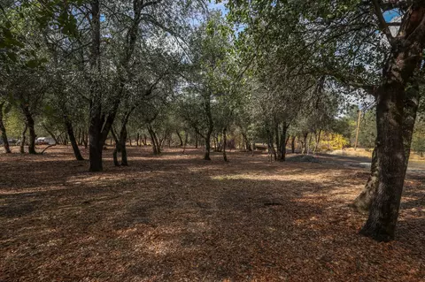 20953 Windsong Ln, Redding, CA 96003 photo 18