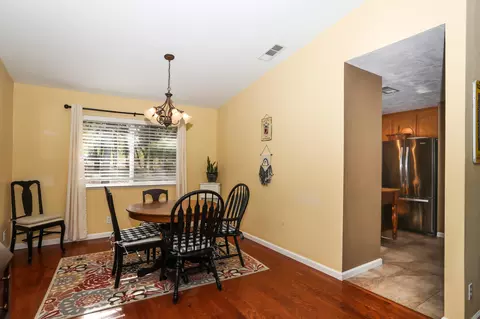 20953 Windsong Ln, Redding, CA 96003 photo 32