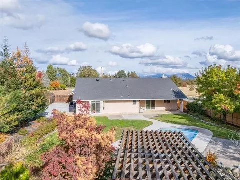 19489 Posey Ln, Redding, CA 96003 photo 29
