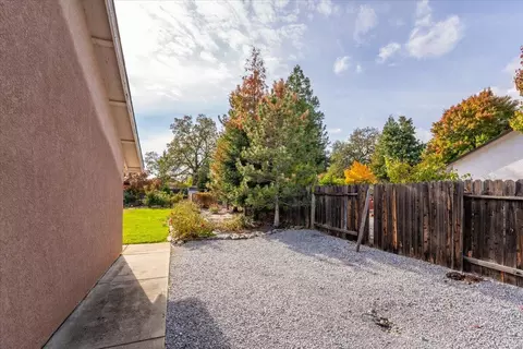 19489 Posey Ln, Redding, CA 96003 photo 41