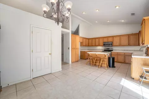 19489 Posey Ln, Redding, CA 96003 photo 6