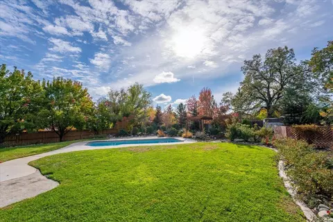19489 Posey Ln, Redding, CA 96003 photo 39