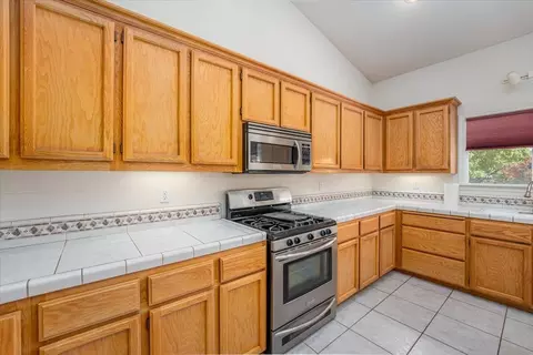 19489 Posey Ln, Redding, CA 96003 photo 8