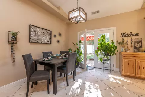 12704 Los Osos St, Redding, CA 96003 photo 10