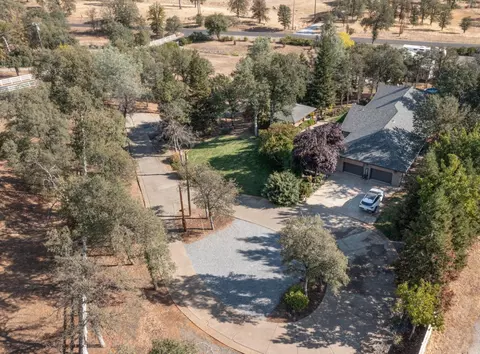12704 Los Osos St, Redding, CA 96003 photo 8