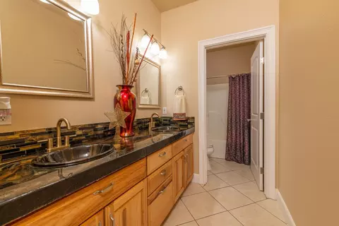12704 Los Osos St, Redding, CA 96003 photo 16