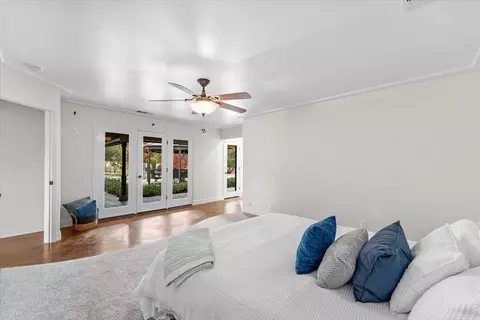 Bedroom - 6080 Placer Rd, Igo, CA 96047 photo 1 of 5