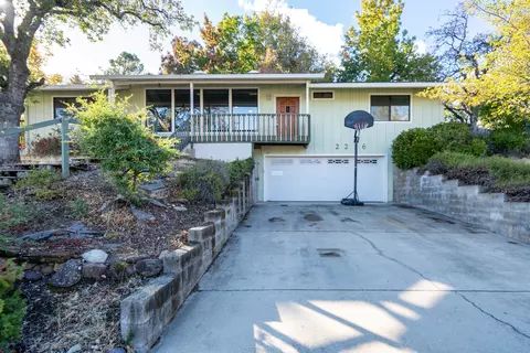 Exterior - 2216 Oak Ridge Dr, Redding, CA 96001 photo 13 of 13