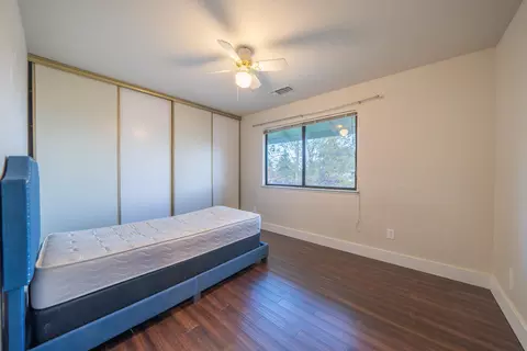 Bedroom - 2216 Oak Ridge Dr, Redding, CA 96001 photo 5 of 5