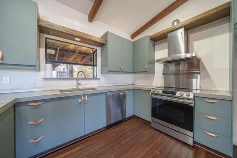 Kitchen - 2216 Oak Ridge Dr, Redding, CA 96001 photo 1 of 5