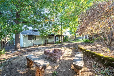 Exterior - 2216 Oak Ridge Dr, Redding, CA 96001 photo 7 of 13