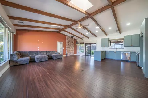 Living - 2216 Oak Ridge Dr, Redding, CA 96001 photo 3 of 5