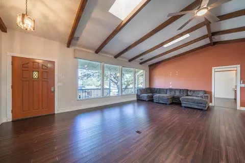 Living - 2216 Oak Ridge Dr, Redding, CA 96001 photo 2 of 5
