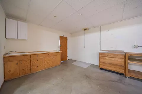 Other - 2216 Oak Ridge Dr, Redding, CA 96001 photo 4 of 6